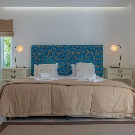 Deslumbrante V6 Praia del Rei